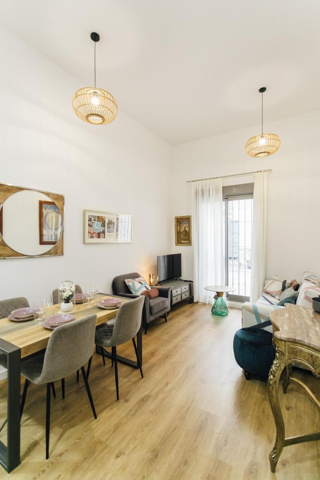 Ferienwohnung Modern With Seasonal Swimming Pool- 1Bd 1Bth- Goyeneta Sevilla Exterior foto
